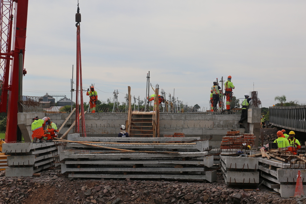 Ponte do Arroio Grande na RSC-287 tem nova data para liberação; confira os prazos e o andamento da obra