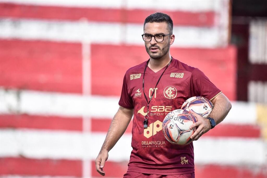 Inter-SM anuncia a saída do técnico Wiliam Campos após 13 dias no comando