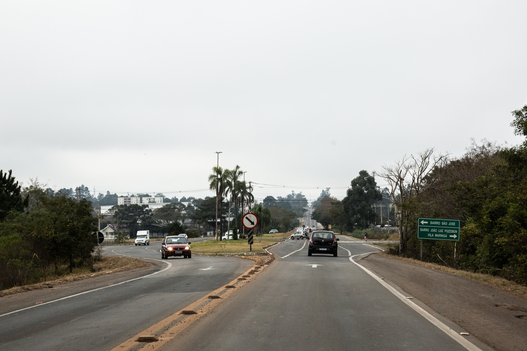 Massa de ar seco afasta chuva e derruba mínimas; quarta amanhece com nevoeiro em pontos de Santa Maria