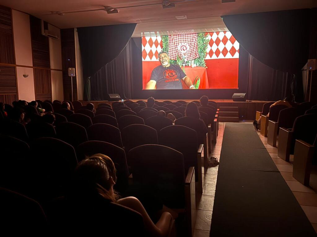 Galeria de imagens: Cerca de 30 pessoas compareceram a sessão do ciclo de cinema, Brasil de Todos os Sons.