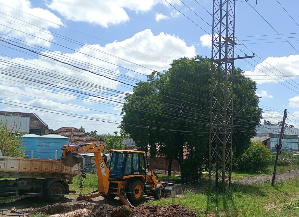 Abastecimento de água nos bairros Lorenzi, Tomazetti e Passo das Tropas deve ser restabelecido à noite, afirma Corsan