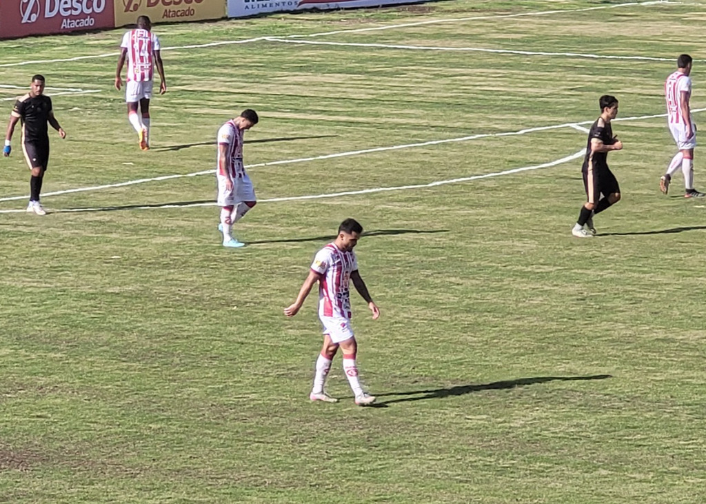 Após empate que selou rebaixamento do Inter-SM no Gauchão 2026, torcida deixa estádio sob clima de frustração e esperança