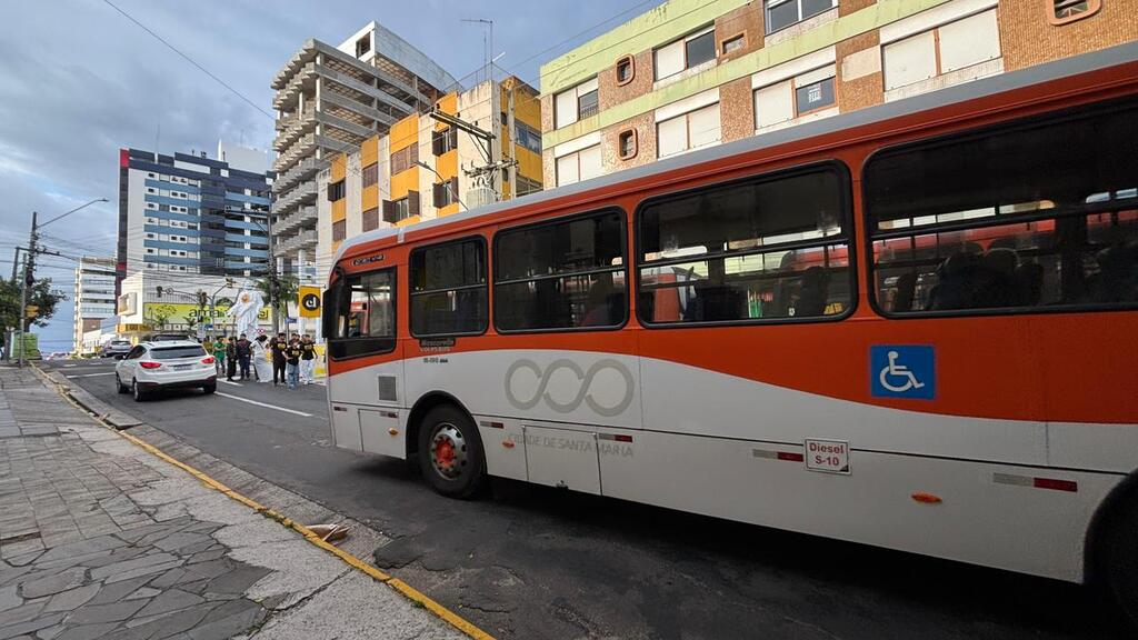 Prefeitura emite nota sobre mobilização de estudantes contra aumento da tarifa de ônibus em Santa Maria