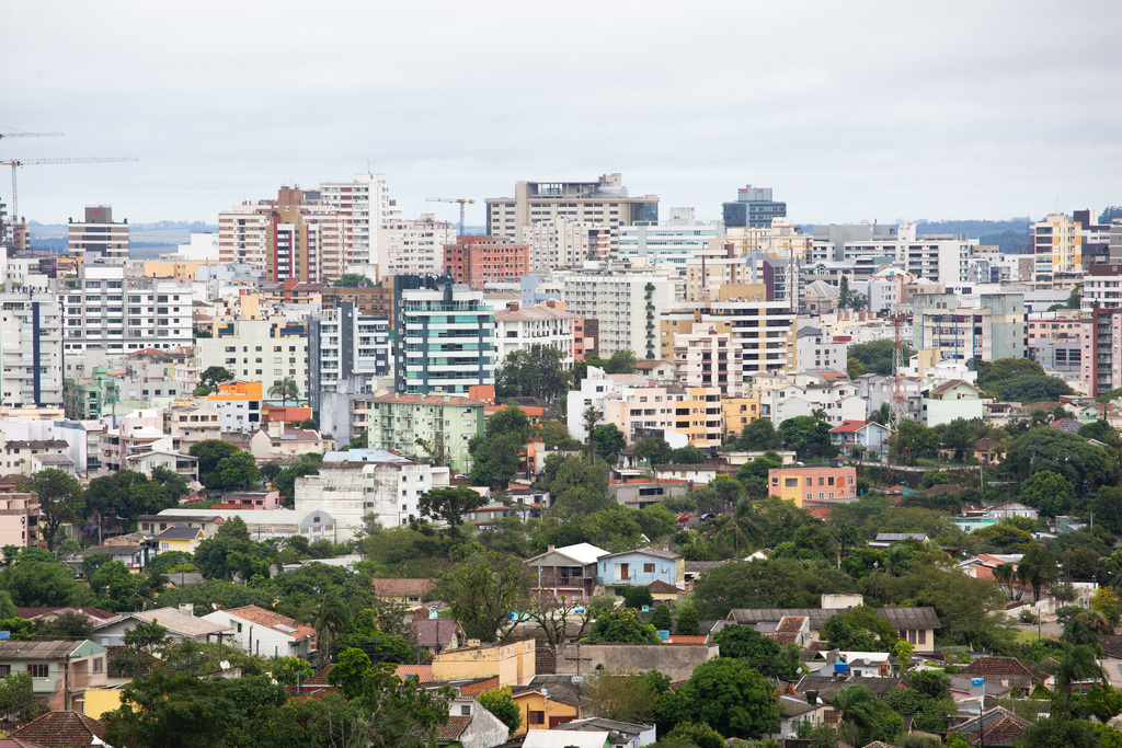 Nublada e com temperaturas amenas ao amanhecer, terça-feira pode ter pancadas de chuva ao longo do dia em Santa Maria