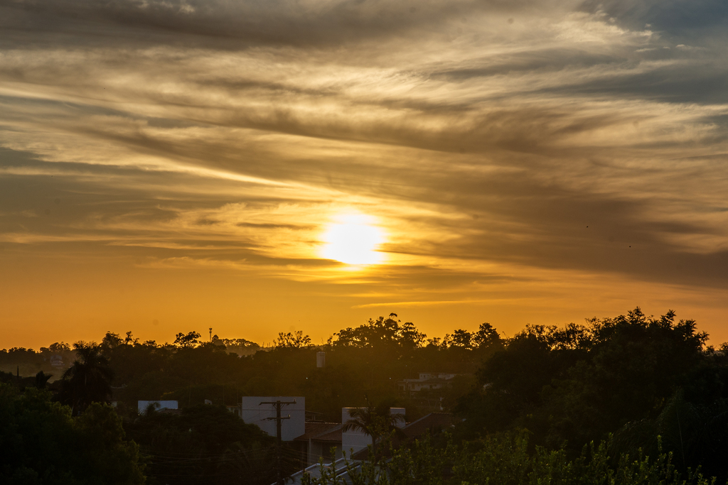 Sexta-feira começa com temperatura amena, mas último fim de semana do verão será de calor em Santa Maria