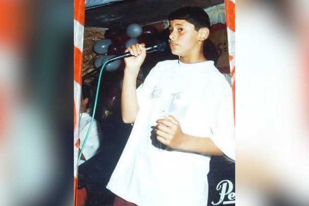 Galeria de imagens: Com 11 anos, Fernando já era íntimo do microfone