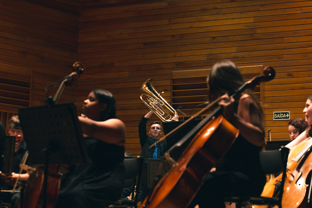 Orquestra Jovem Recanto Maestro abre inscrições gratuitas para crianças e adolescentes em oito cidades da região