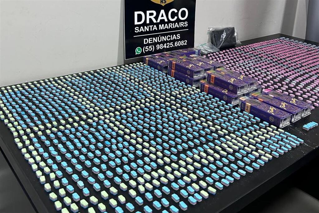 título imagem Jovem é preso com mais de 2 mil comprimidos de ecstasy em Santa Maria