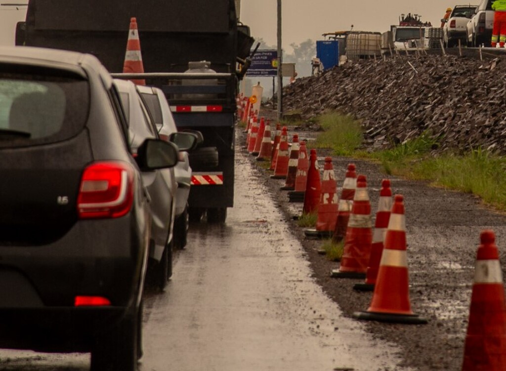 Pedágios da RSC-287 têm longas filas por conta de problema no sistema de cobrança nesta quinta