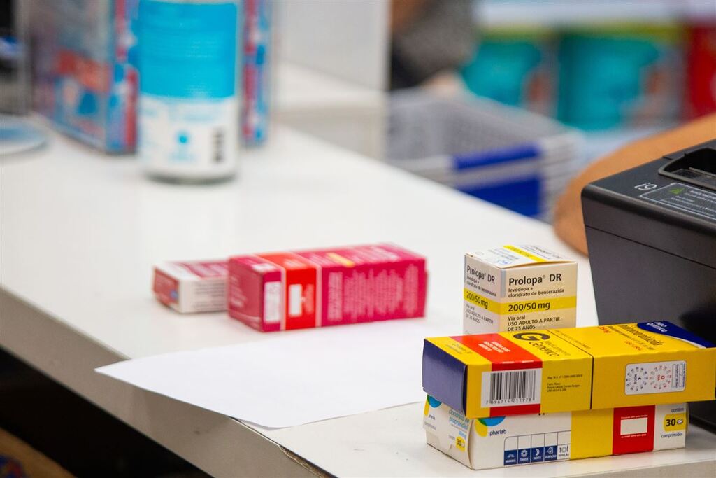 Homem armado assalta farmácia no centro de Santa Maria