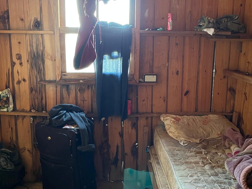 Força-tarefa resgata 11 trabalhadores em condições análogas à escravidão em propriedade rural no RS