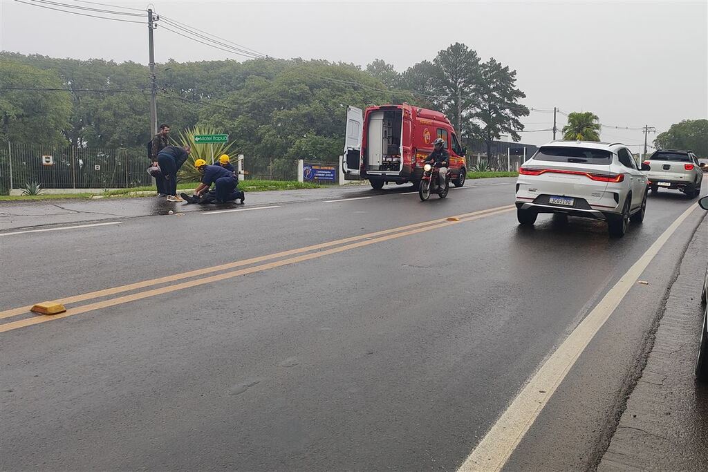 Motociclista fica ferido após acidente na RSC-287, Faixa Nova em Santa Maria