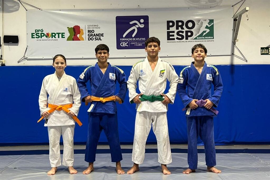 Foto: Viviane Campos (ATC) - Antônia Bernardi, Arthur Frantz, Cristian Vargas e Jonas Fagundes são integrantes da seleção gaúcha