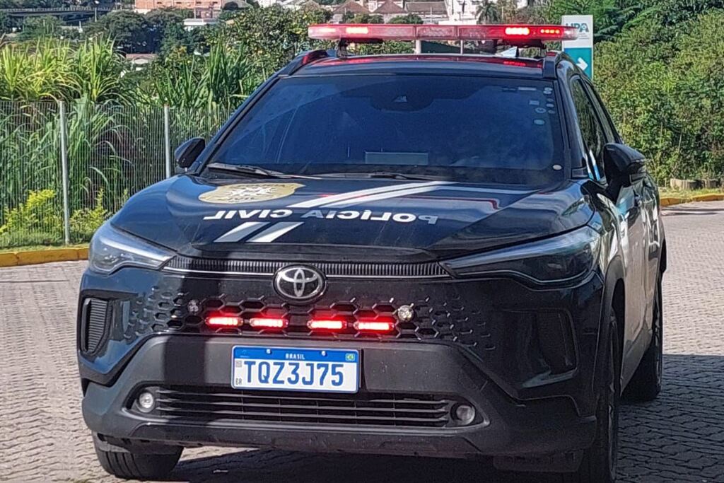 Homem é preso por descumprir medidas protetivas e perseguir ex-companheira em Santa Maria