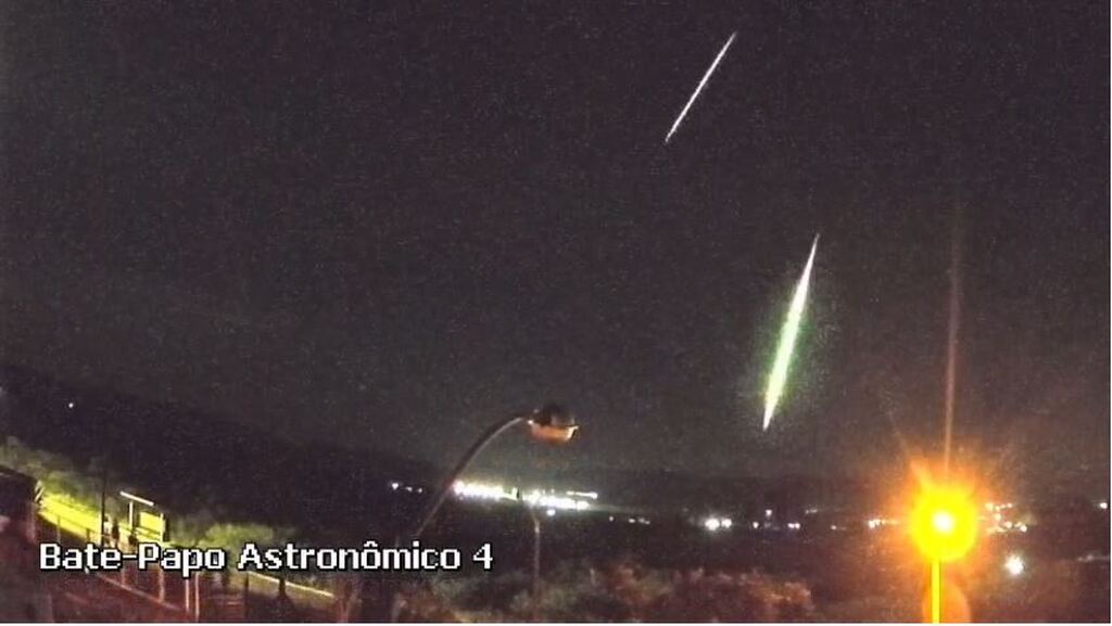 “Combo” de meteoros é registrado em intervalo de um minuto na madrugada deste sábado em Santa Maria
