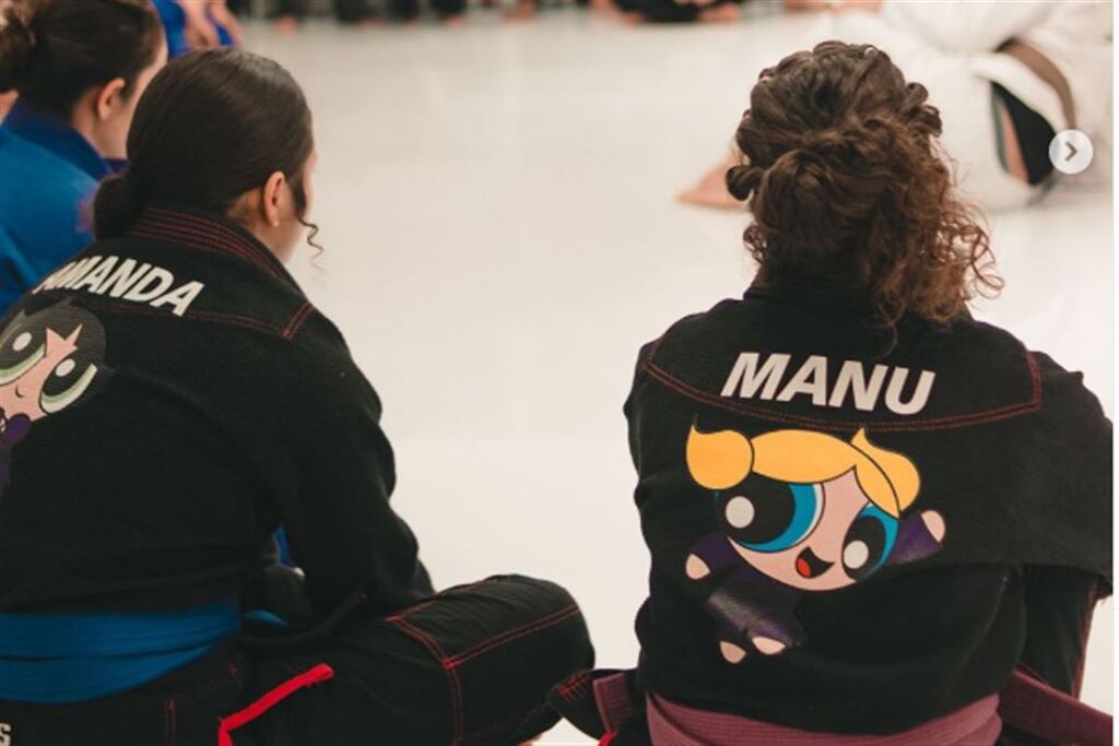 título imagem Irmãs santa-marienses lançam rifa para disputar Brasileiro de jiu-jitsu