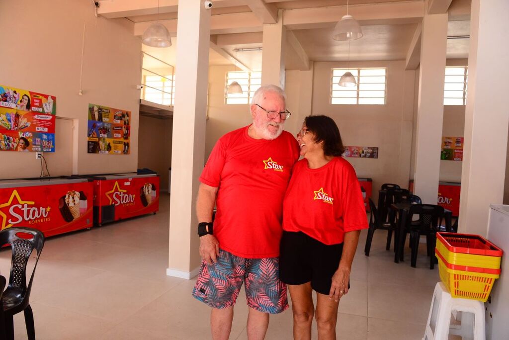 Dois meses após incêndio, sorveteria de Camobi reabre em novo endereço