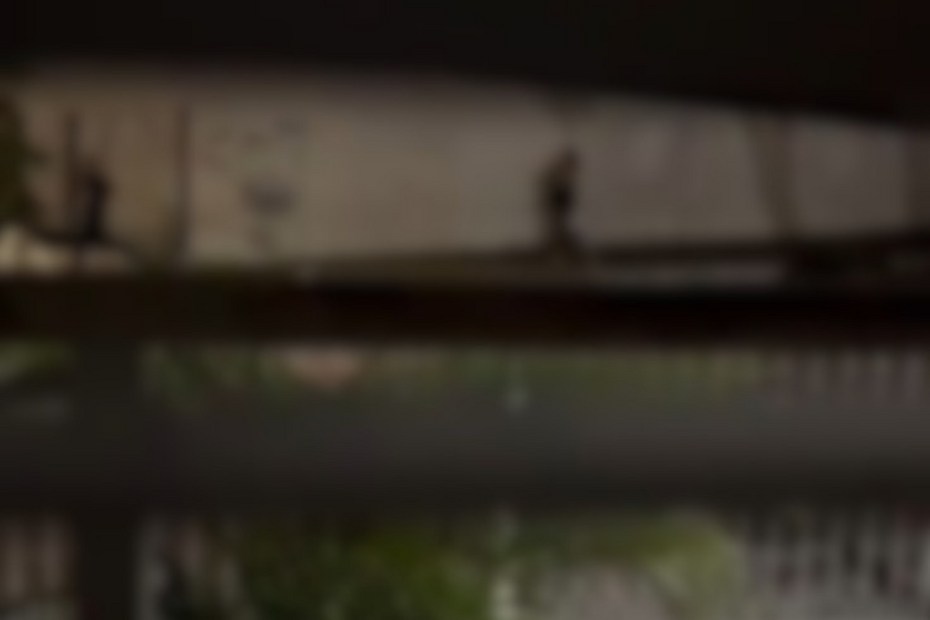 título imagem VÍDEO: Morador flagra correria durante tiroteio que acabou em morte no centro de Santa Maria