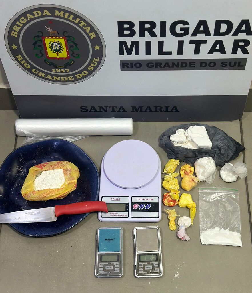 Denúncia leva à prisão de homem por tráfico de drogas em Santa Maria