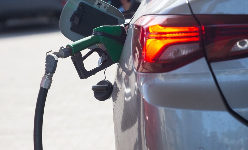 Três postos de Santa Maria são autuados em operação da ANP e do Procon