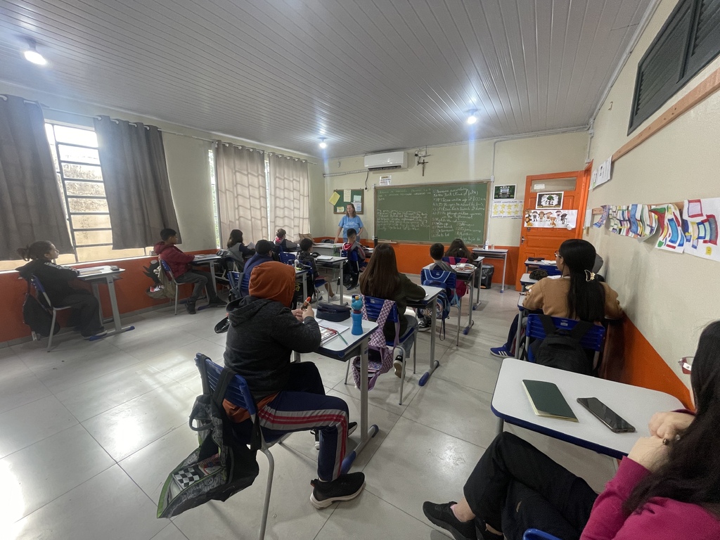 Aulas são retomadas na Escola Padre Nóbrega após nove dias de suspensão por princípio de incêndio