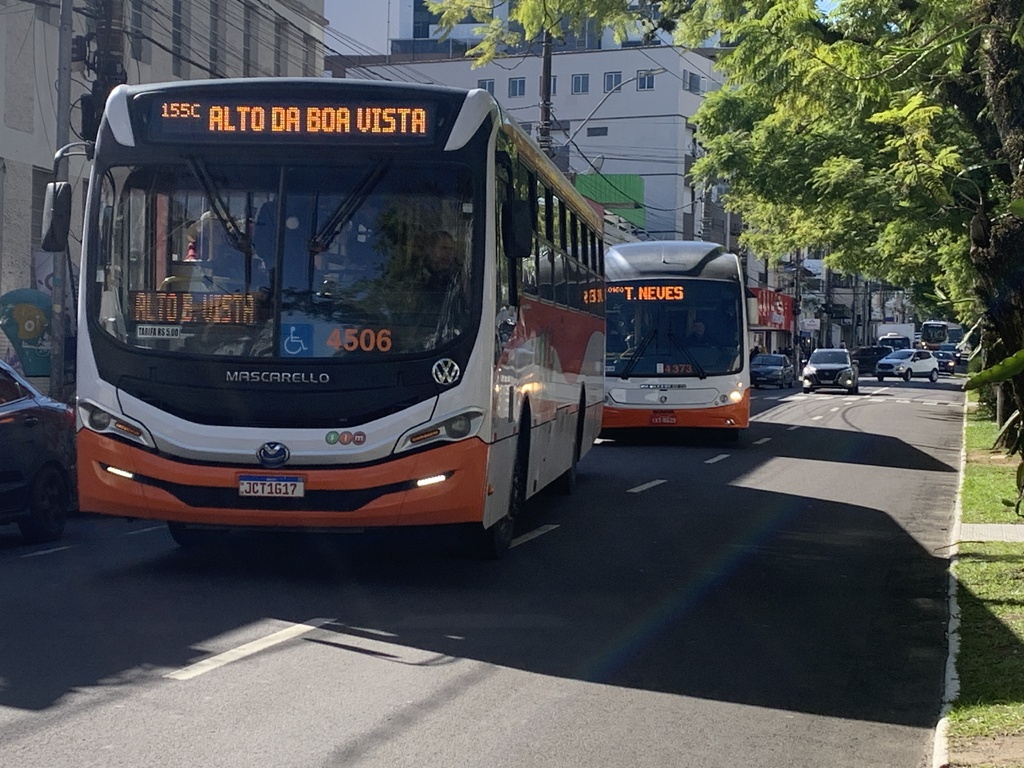 Biometria em catracas de ônibus de Santa Maria identifica mais de mil fraudes com cartões de idosos e estudantes e gera bloqueios