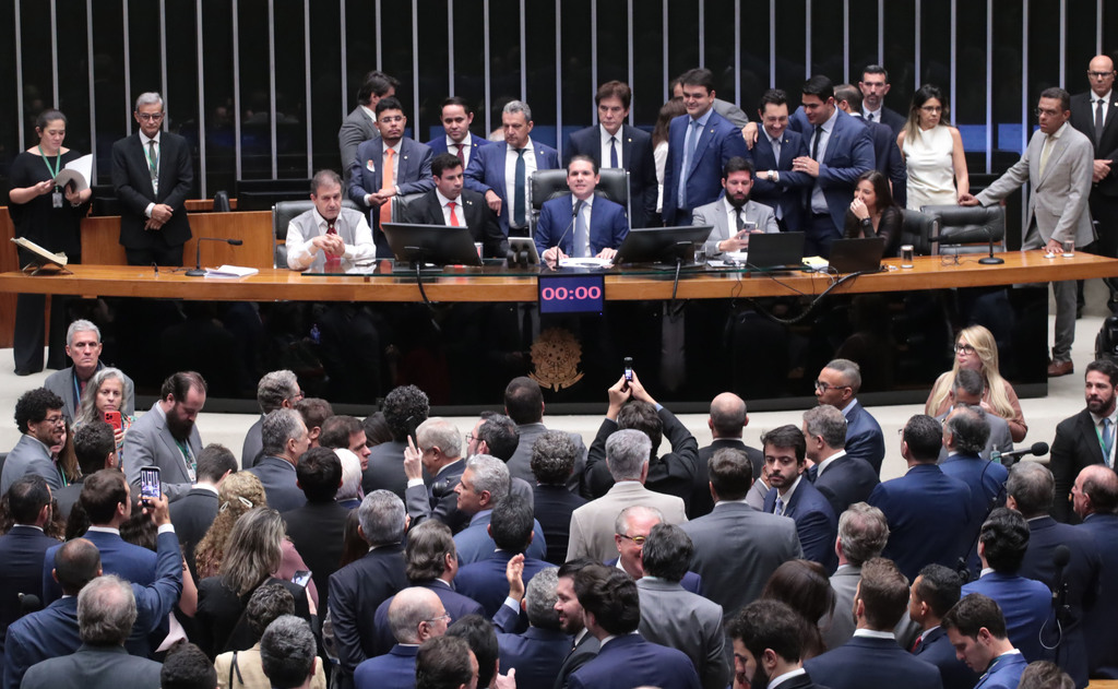 Governo federal envia ao Congresso Nacional proposta pelo fim da escala  6x1