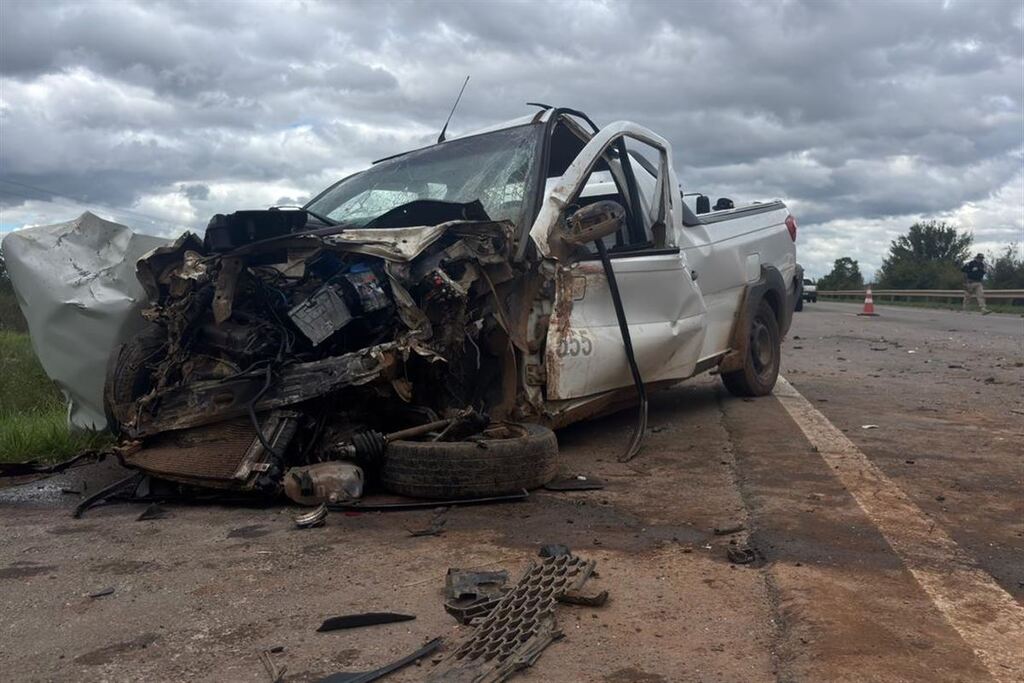 VÍDEO: Acidente com seis veículos deixa motorista em estado grave e bloqueia a BR-392 em Santa Maria