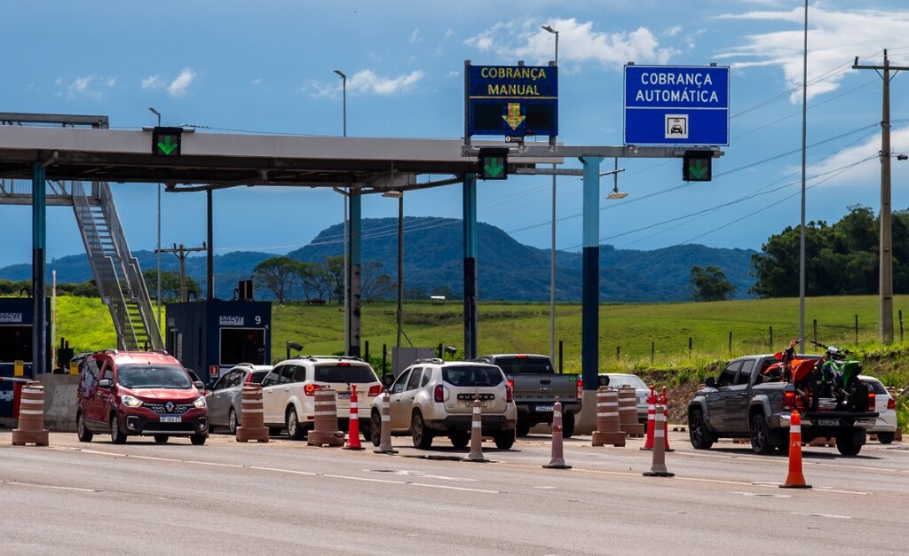 Foto Vinicius Becker, arquivo, 17/02/2026 - Pedágio de Santa Maria, no Distrito de Palma, é o terceiro mais movimentado entre as cinco praças de cobrança da RSC-287. Ponte caída ali perto, no Arroio Grande, prejudicou movimento.