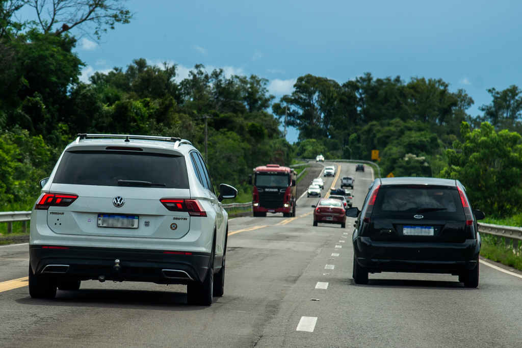 Obras, fiscalização e orientações: o que você precisa saber antes de pegar a estrada no feriadão