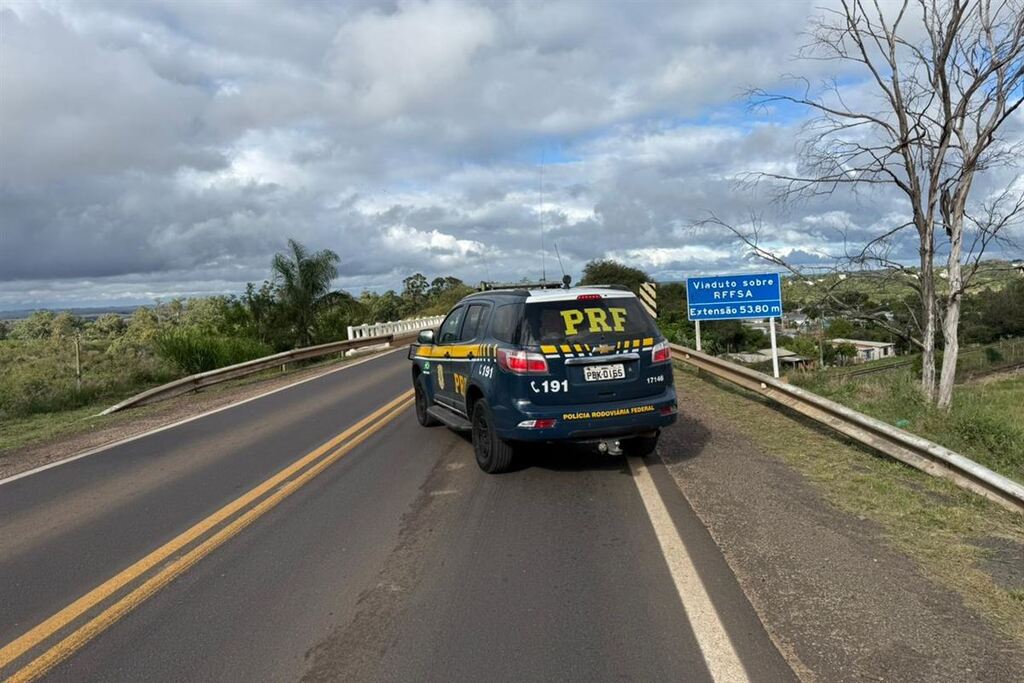 Trecho da BR-287 terá bloqueio total em Santiago neste sábado para obras em viaduto
