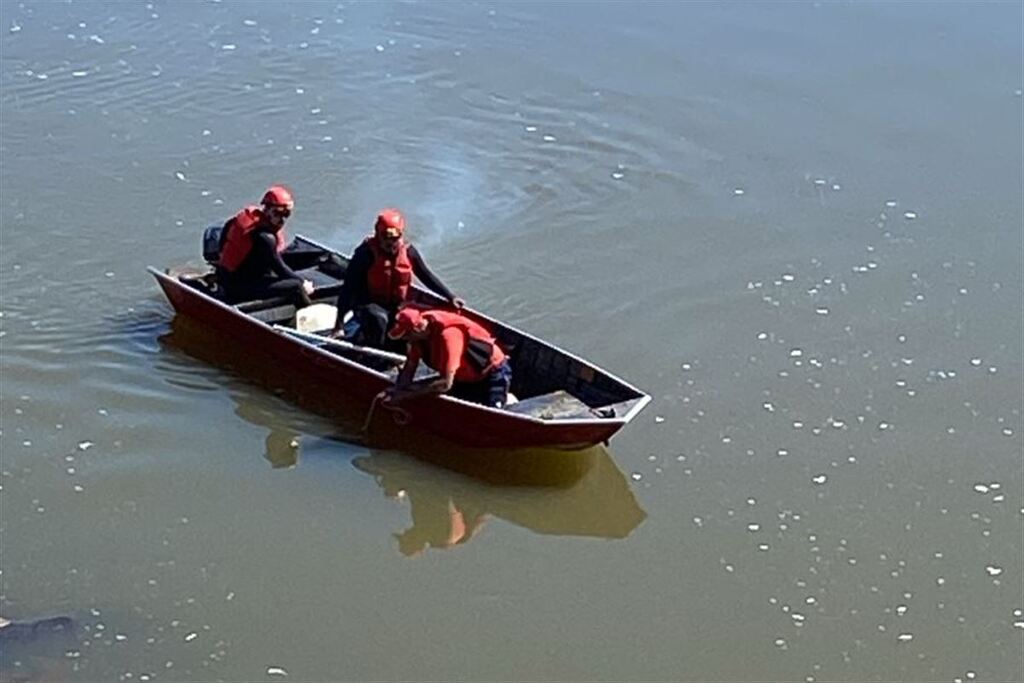 Tio tenta salvar sobrinho de afogamento e dupla desaparece nas águas do Rio Soturno