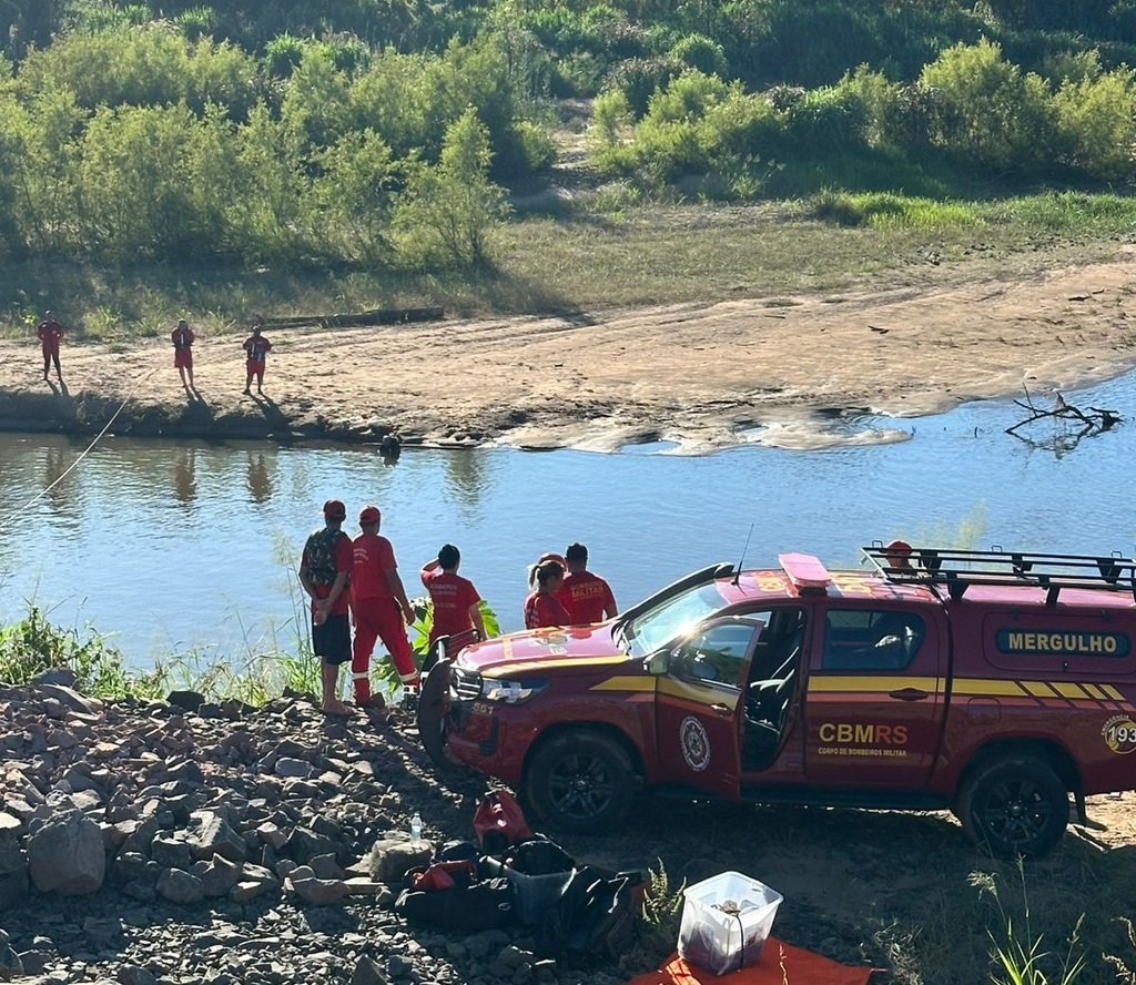 Corpos de tio e sobrinho desaparecidos no Rio Soturno são encontrados