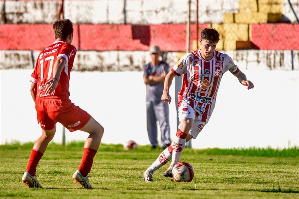 Foto: Renata Medina (Inter-SM) - Equipe sub-20 do Alvirrubro tropeçou na Baixada e perdeu oportunidade de ingressar no G-4