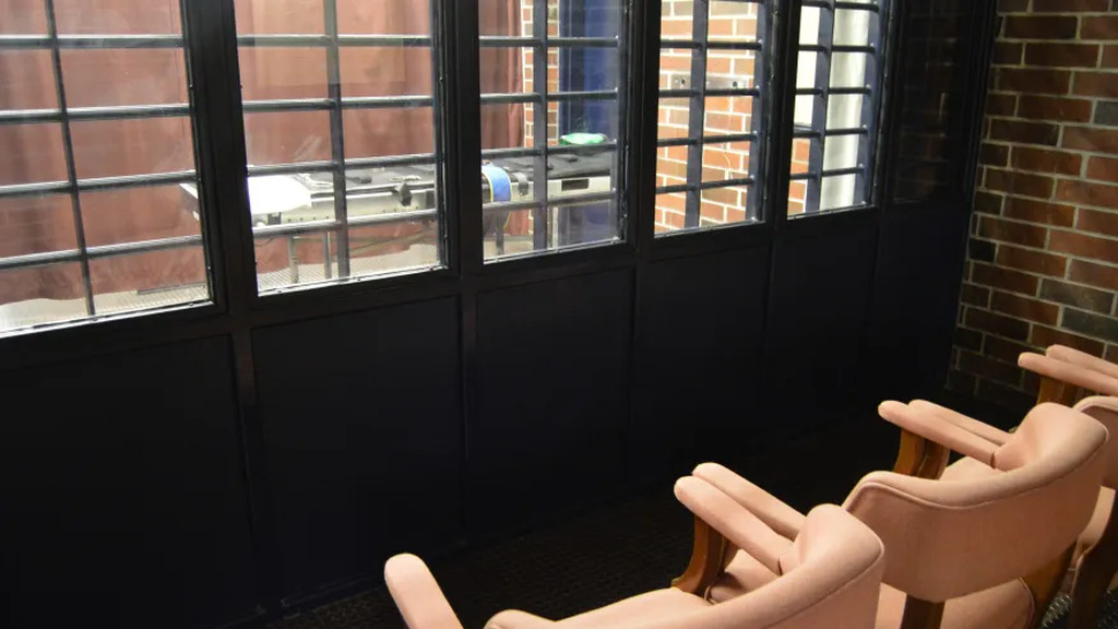 EUA amplia métodos de pena de morte e nova política autoriza execuções por pelotão de fuzilamento