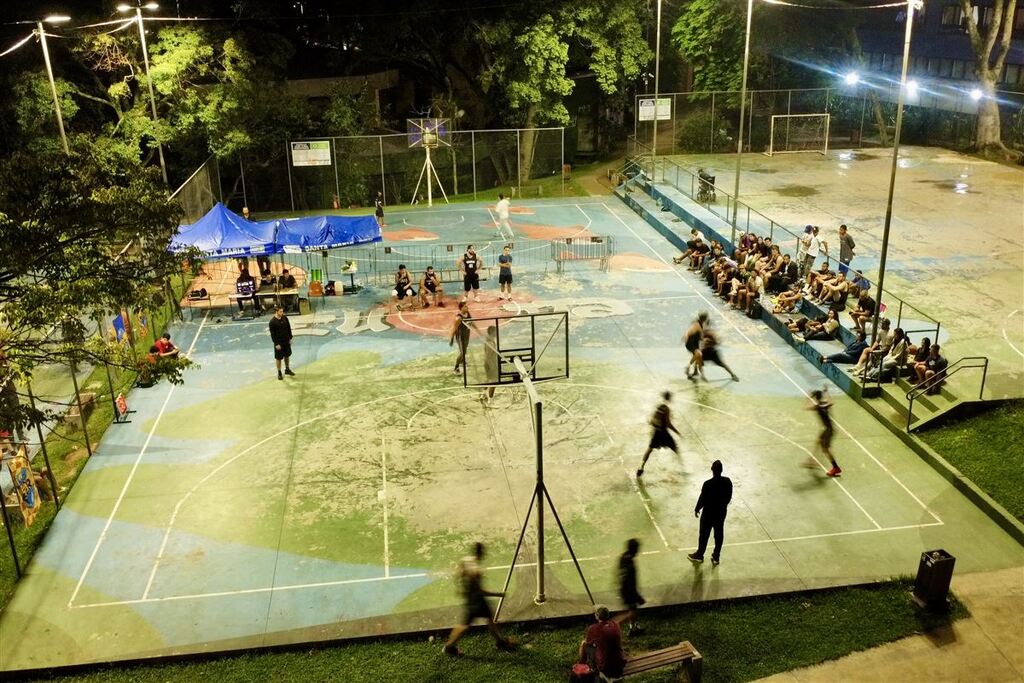 Foto: Matheus Santos - Evento no Parque Itaimbé começou na tarde do sábado e se estendeu até à noite