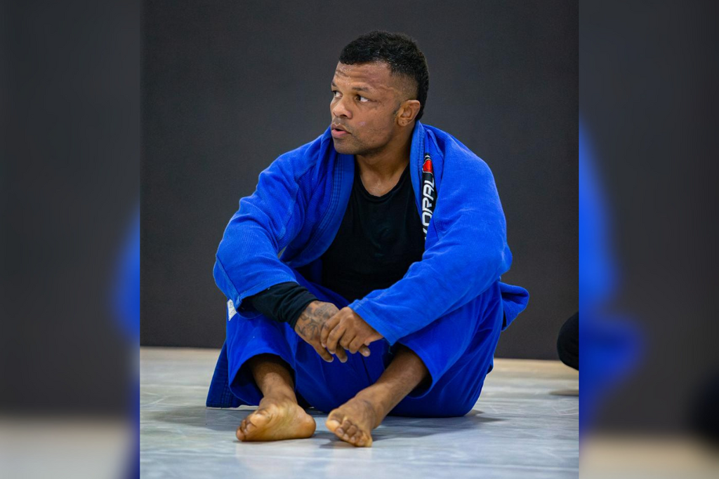 título imagem Atleta de Santa Maria luta pelo Brasileiro de Jiu-Jitsu nesta sexta