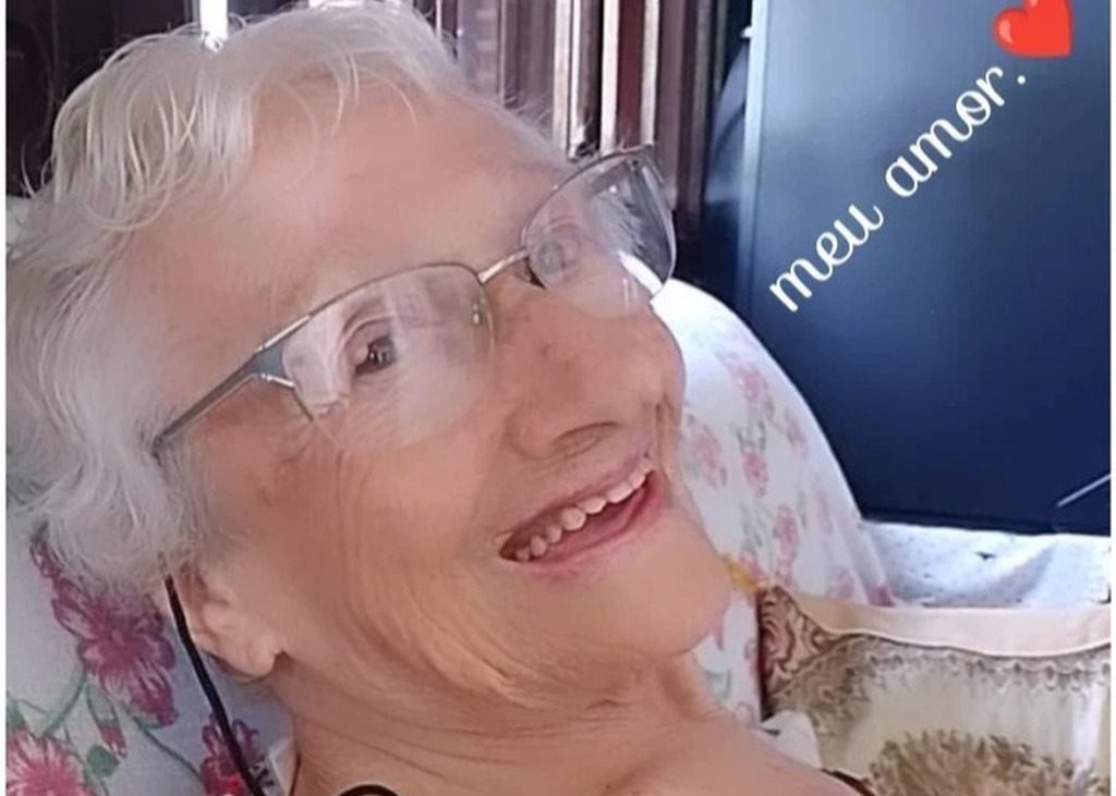 OBITUÁRIO | Morre aos 89 anos Zandira Maneiro Dias