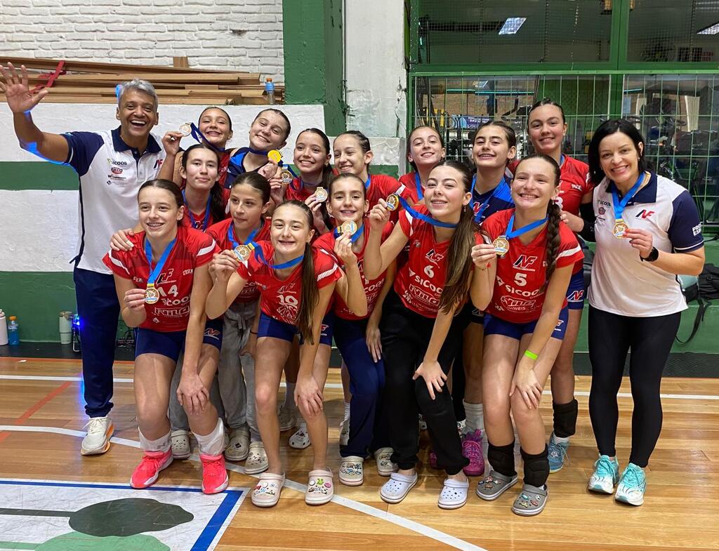 AVF de Santa Maria conquista medalha de bronze em torneio internacional de vôlei no Uruguai