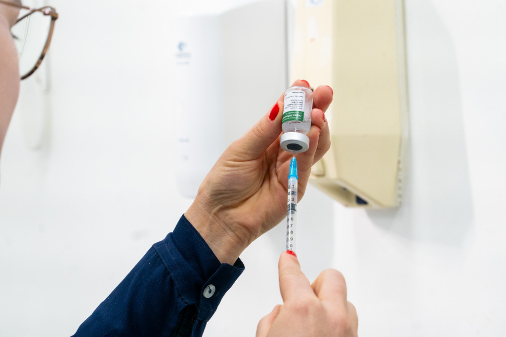 Santa Maria deve receber mais de 10 mil doses da vacina contra a gripe nesta sexta-feira