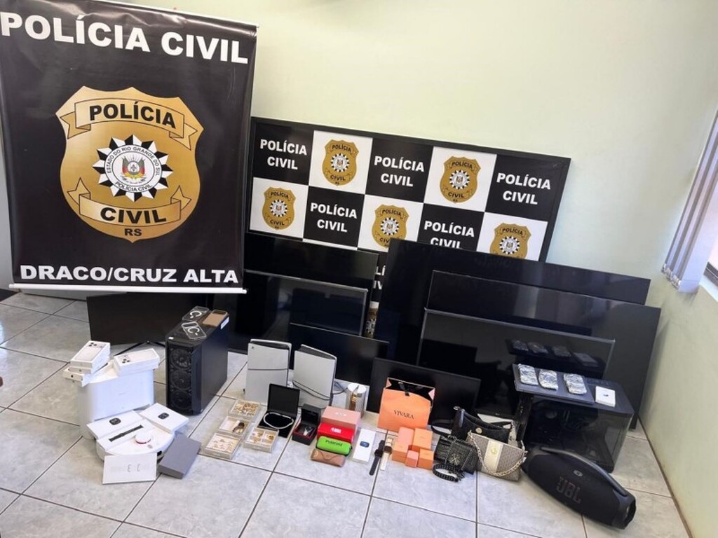 título imagem Onze pessoas são presas por fraude que gerou prejuízo de R$ 6 milhões a empresa de grãos da região