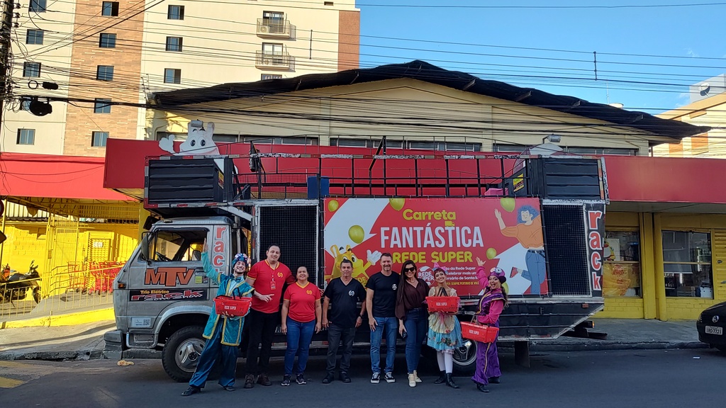  Rede Super celebra os 168 anos de Santa Maria com a 2ª edição da Carreta Fantástica