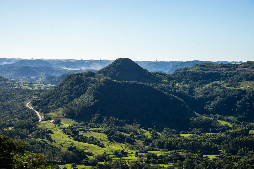 O olhar dos morros pela lente dos seus vizinhos