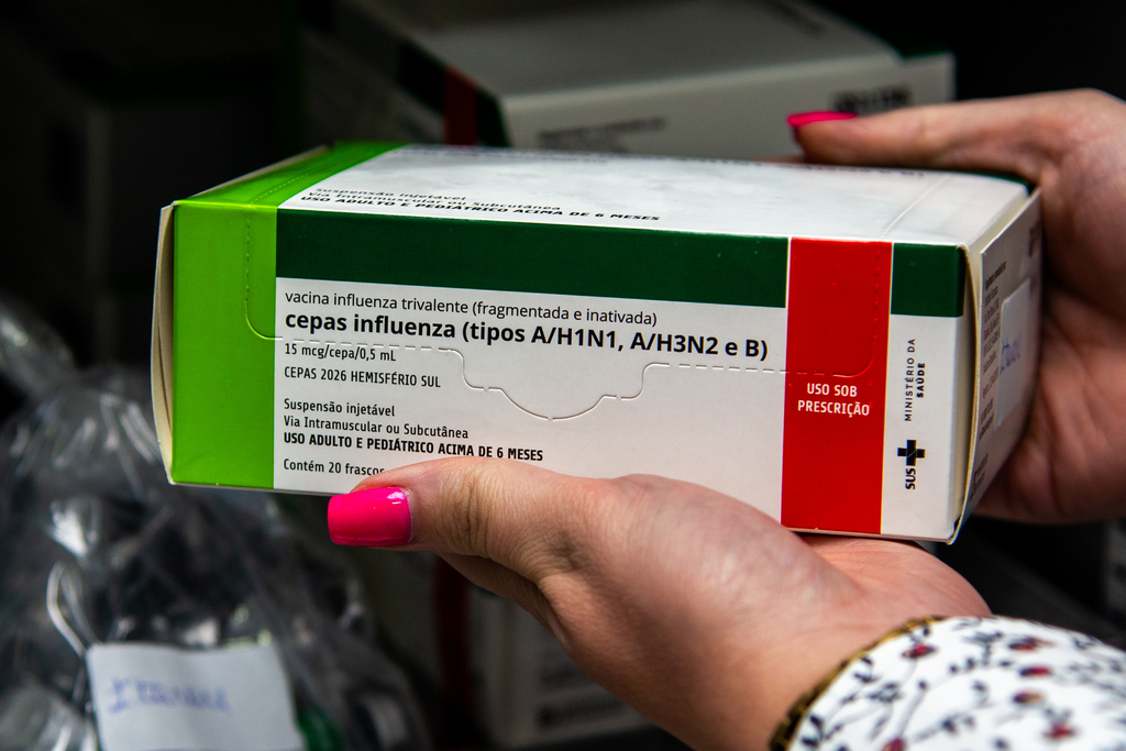 Santa Maria recebe quase 9 mil doses de vacina contra a gripe após queda no estoque