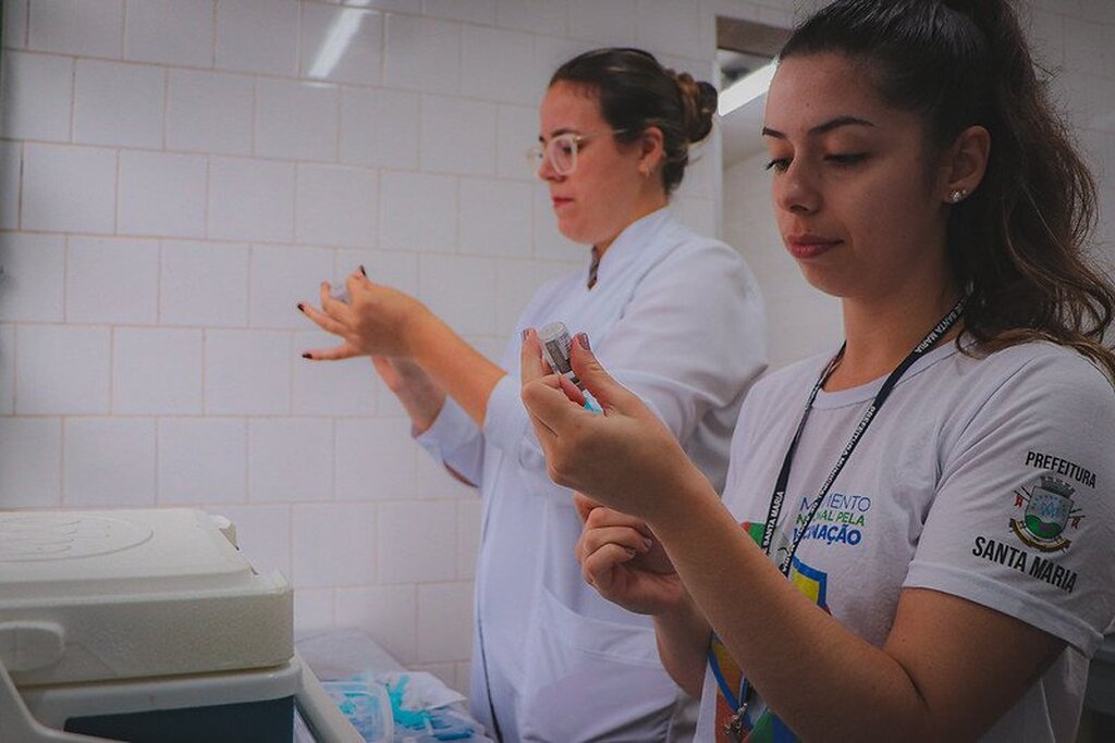 RS entra em alerta por casos de gripe e Santa Maria intensifica vacinação contra influenza