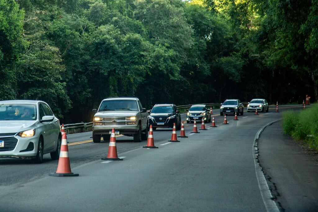 BR-158 terá operação pare e siga entre Santa Maria e Itaara durante obras de contenção neste sábado