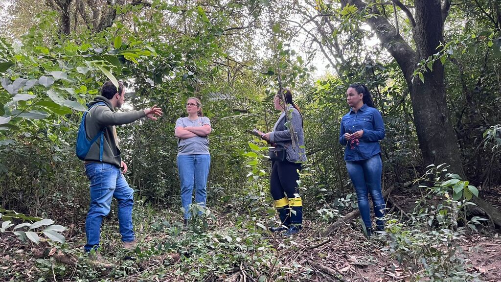 Projeto da UFSM busca implementar pomares educativos em escolas de Santa Maria