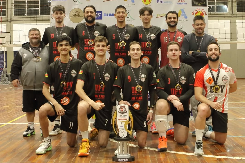 UPV de Santa Maria conquista etapa da Liga dos Vales de Voleibol de forma invicta