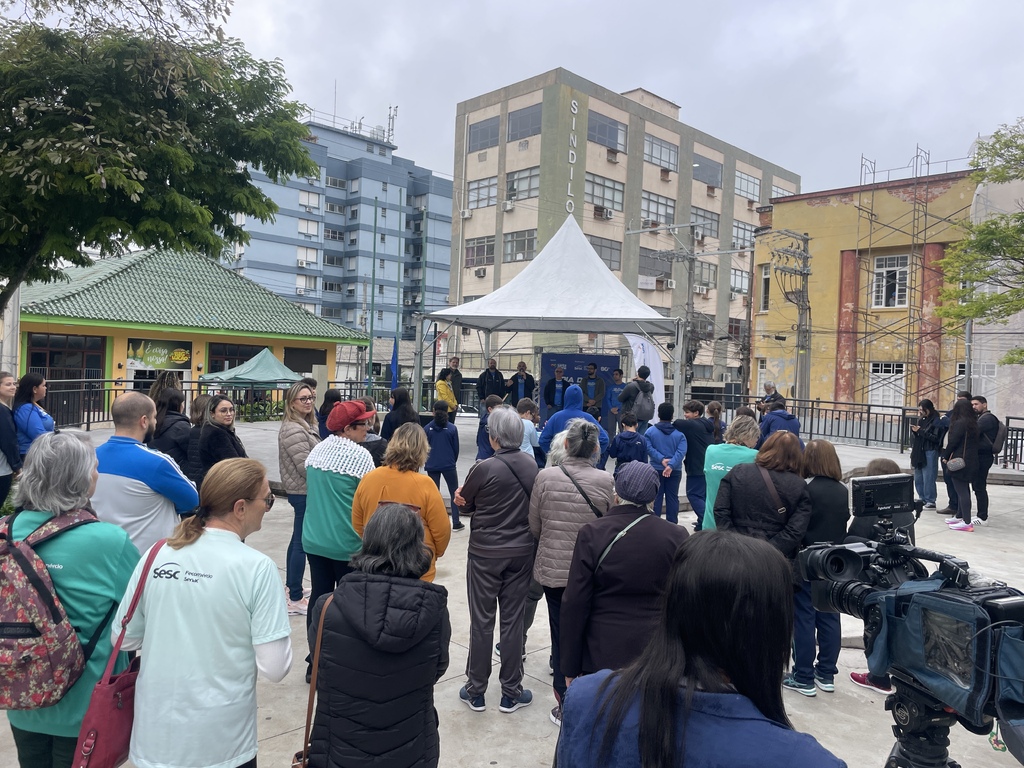 Praça Saldanha Marinho recebe atividades gratuitas e até tirolesa no Dia do Desafio