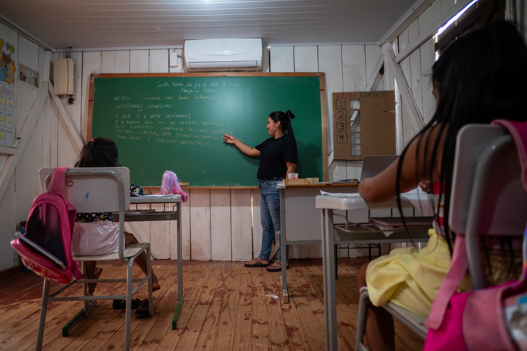 Senado aprova novo piso salarial para professores da educação básica